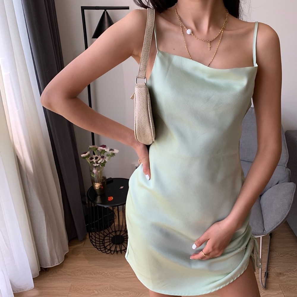 Dress - Picture 3 of 6